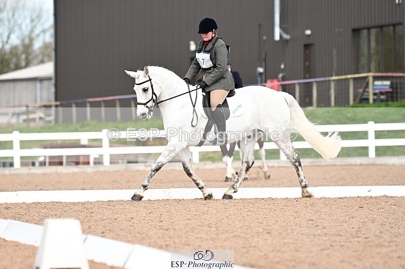 240324A-123343-02645 - Novice 27, 12.30 to 13.50