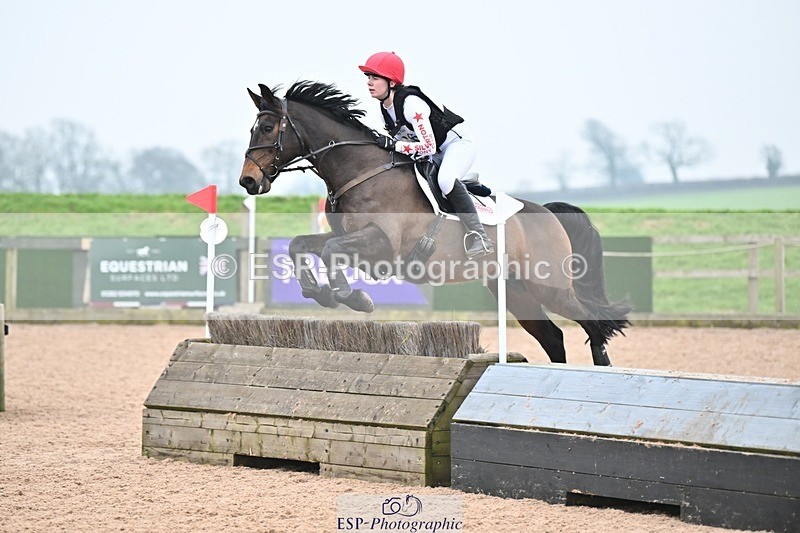 250118-140418-01414 - Cls 3A&B 90cm 13.20 to Coursewalk