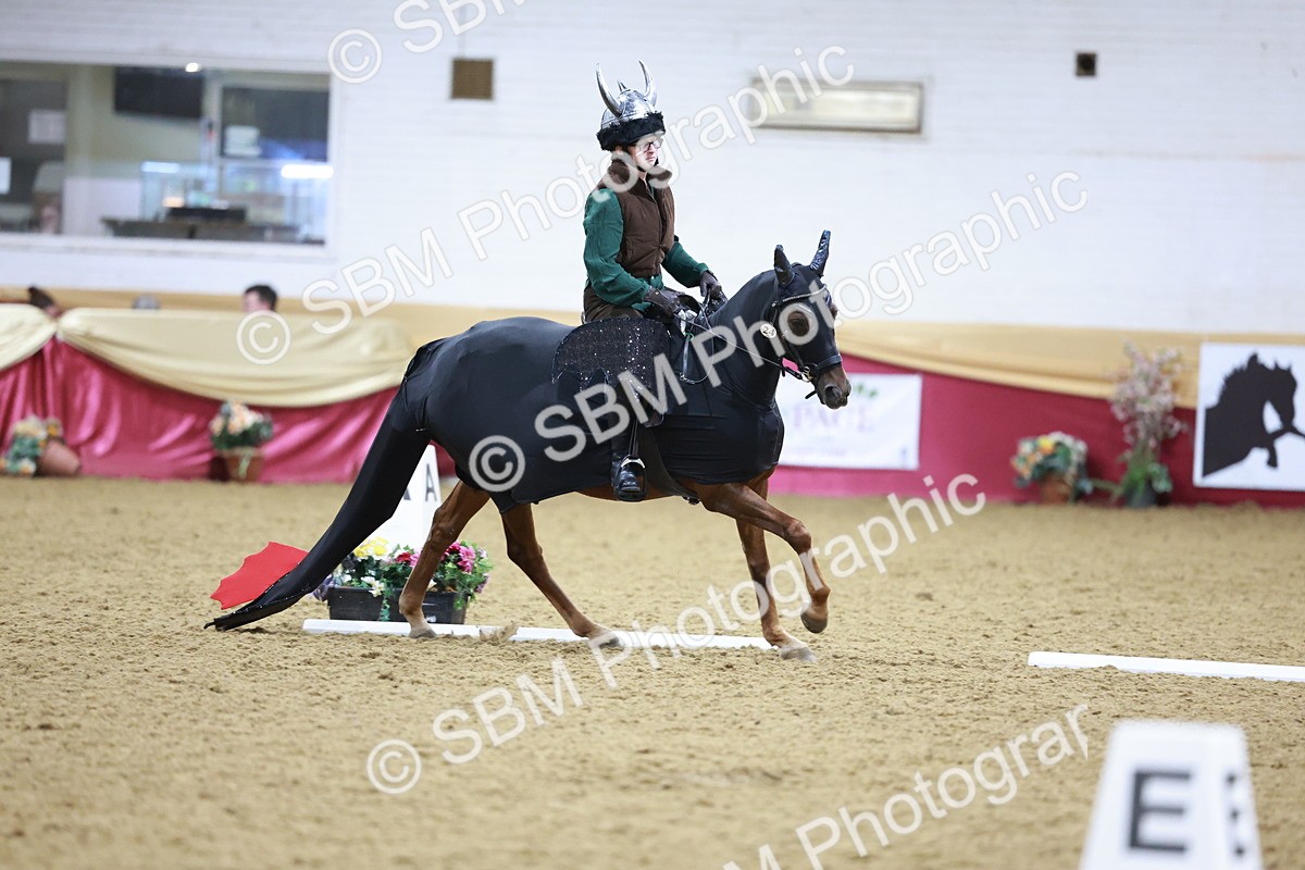 SBM_10358 - Class 62 - Strictly Fancy Dress-Age