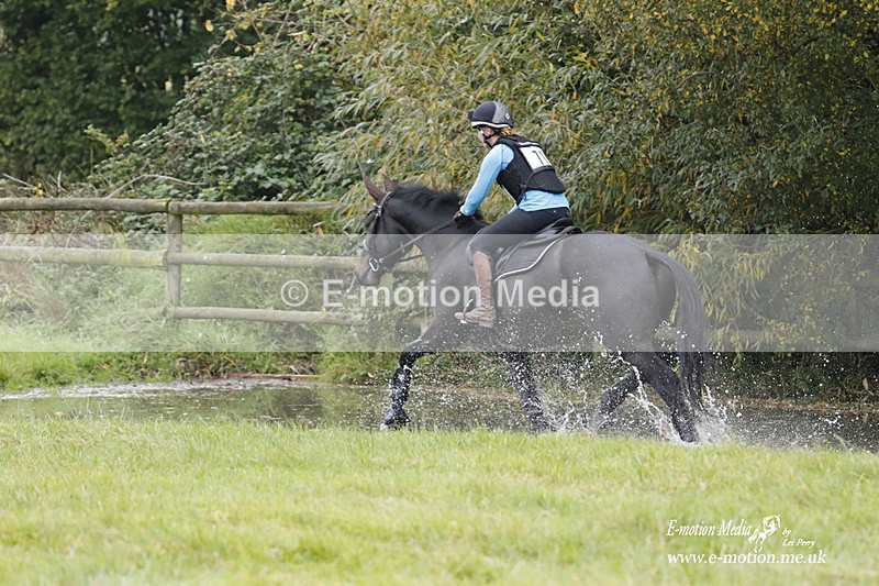  WWHT 171021 1094 - Open Novice (0.80m)  17/10/21