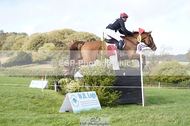 241025-113812-06282 - 054-Matthew.Heath-DASSETT.VENTURE