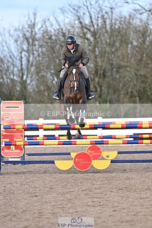 251126-124343-00505 - Cls 4 Newcomers and 1.10m