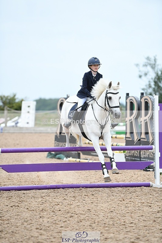 250807-104508-00308 - 80cm Round 1