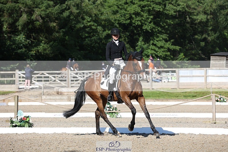 230526-091027-05008 - 352-TEQUILA_SUNRISE-Pippa_Taylor-WEDTrotUp+DR