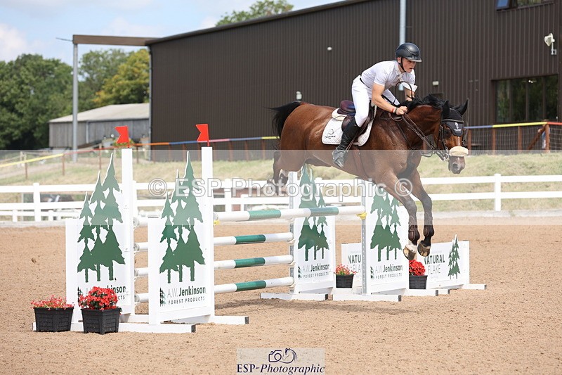 240718A-131933-05537 - Cls 9, 1 Star Bronze Tour 1.10m