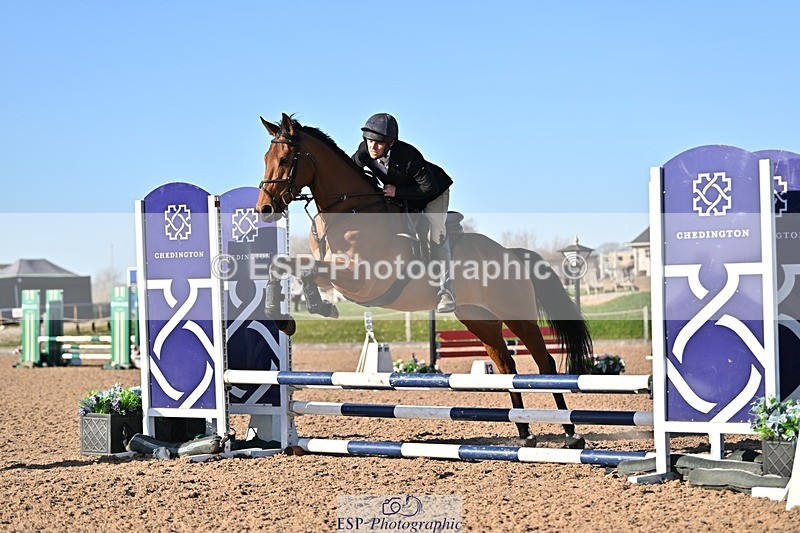 250401-171054-00298 - 70cm classes