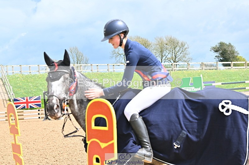 240506A-143945-09384 - Cls 7 148cm Grand Prix