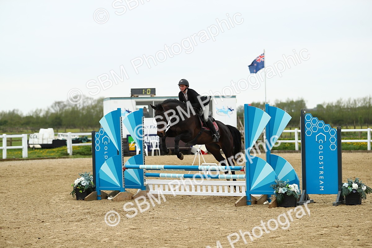 SBM_000265 - Class 2 - Senior British Novice 90cm
