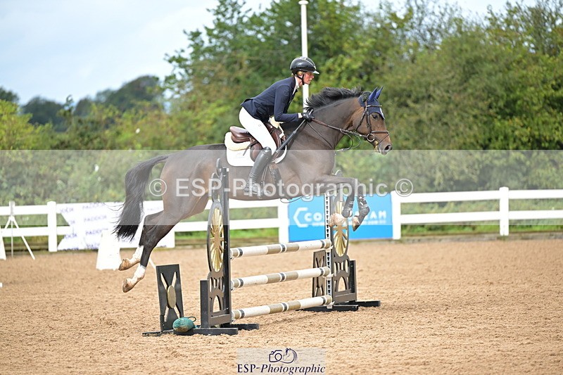 240925A-104745-00125 - Cls 1 British Novice and 90cm Open