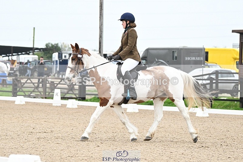 241103-095320-00222 - Intro 3 - 9.40 to 10.40