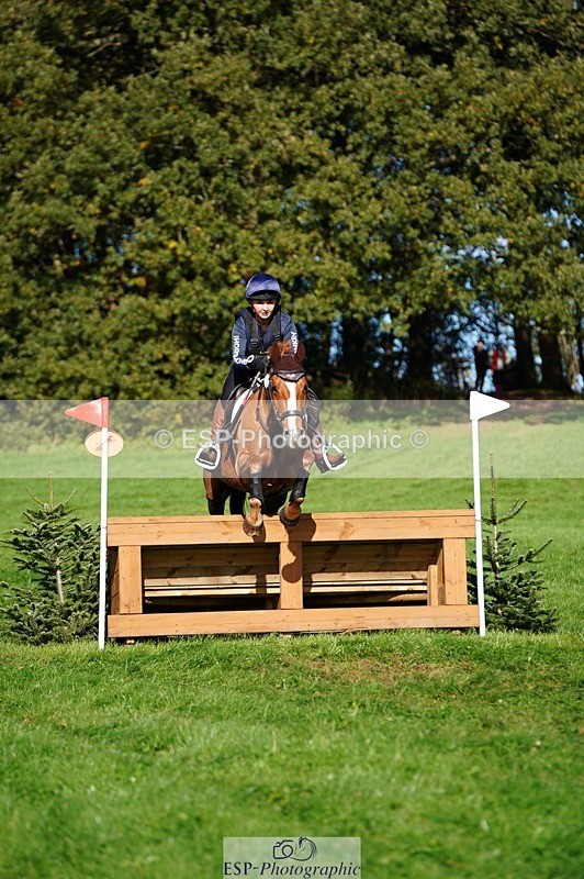 241026-120830-13193 - 405-Lucy.Strong-ON.PLANET.MARS