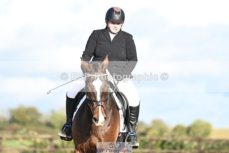 231105-143552-02428 - Cls 5 Novice 27 Start to 15.30 break