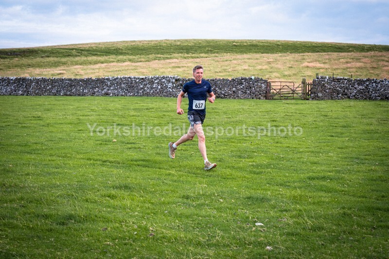 DSCF4060 - Eshton Moor  - Wharfedale Harriers
