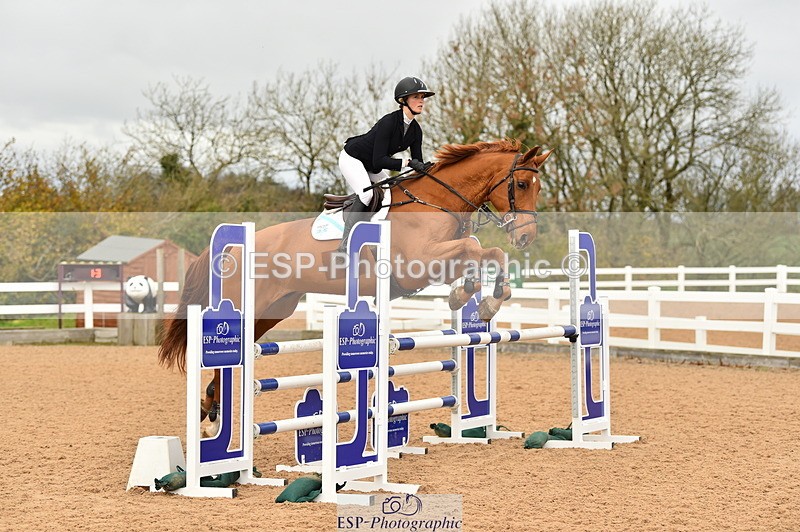 231122A-130608-00408 - Cls 4 Newcomers & 1.10m Open