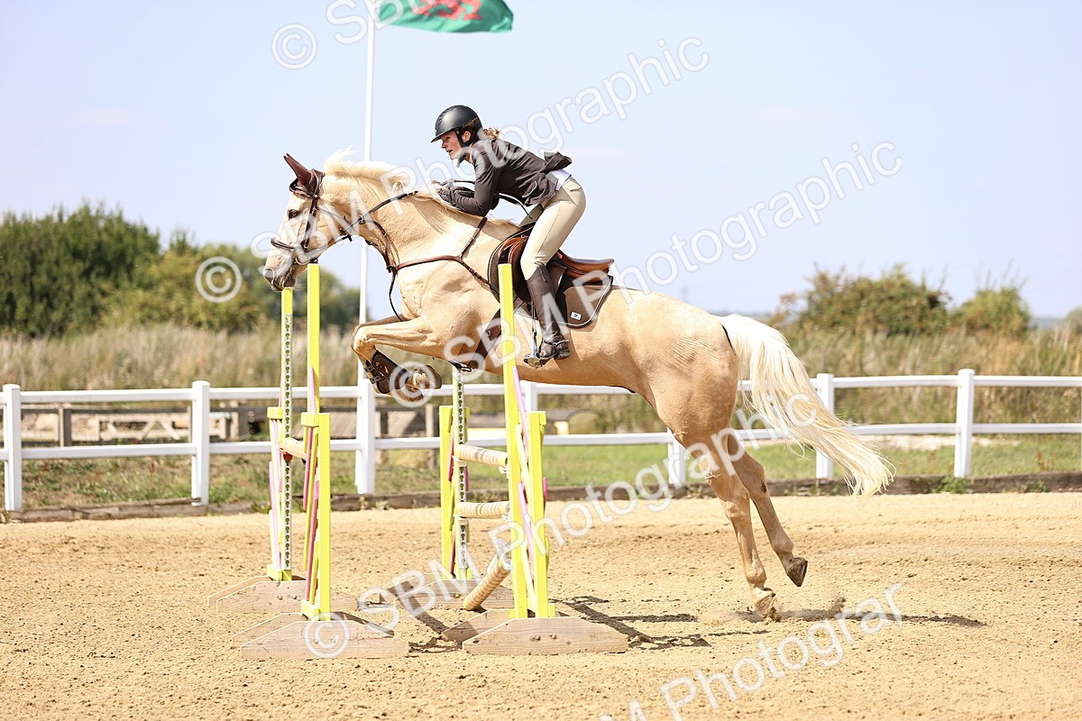 SBM_006713 - Class 12 - Amateur Championship Qualifier 1.05m