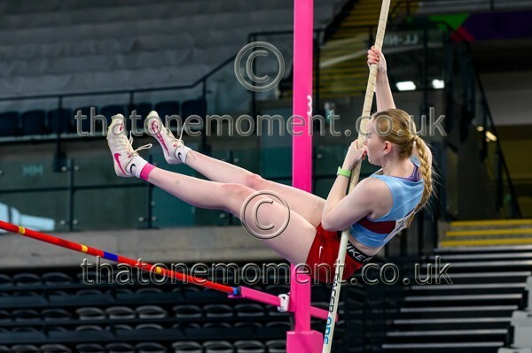 Age26SUN-918376 - Field Female