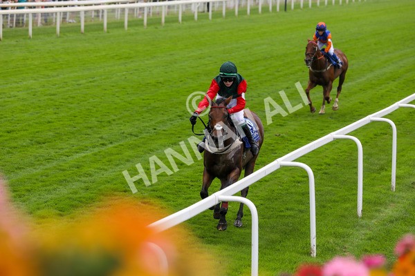 100923-Pony Race 1-3672 - Pony Race 1 12.25 The Dragon (TV and Film) Studios Pony Race 148cm & Under