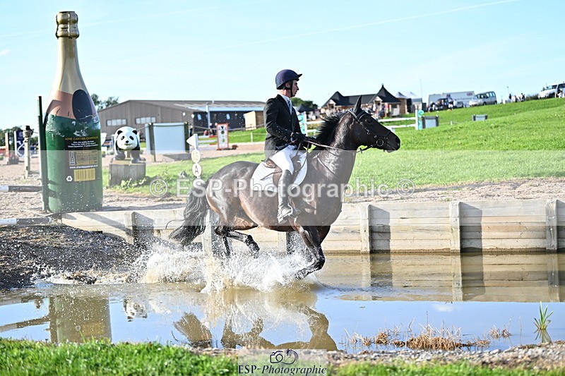 240913A-173617-05678 - Cls 19 Snr 1m Open Speed Derby