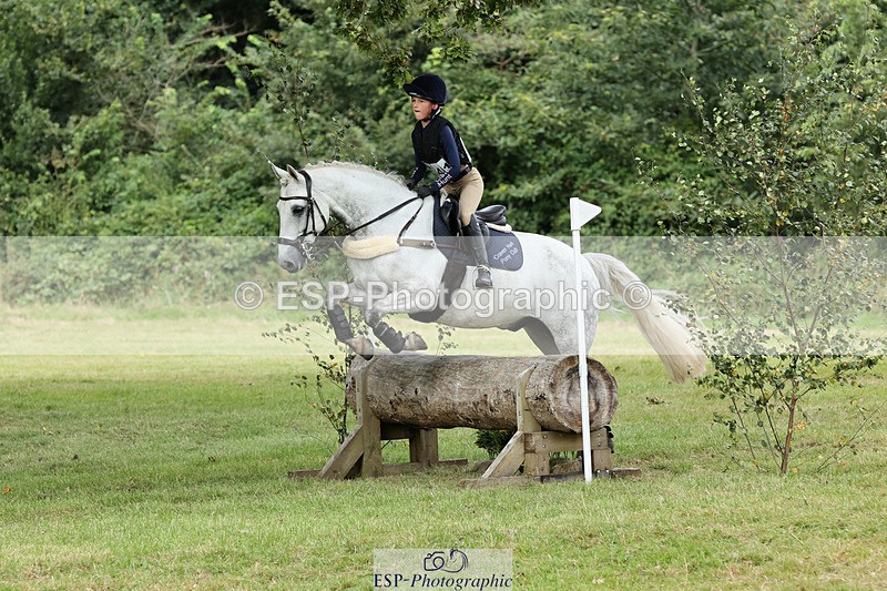 240825X-115954-32386 - 70cm XC 11.00 to 12.00