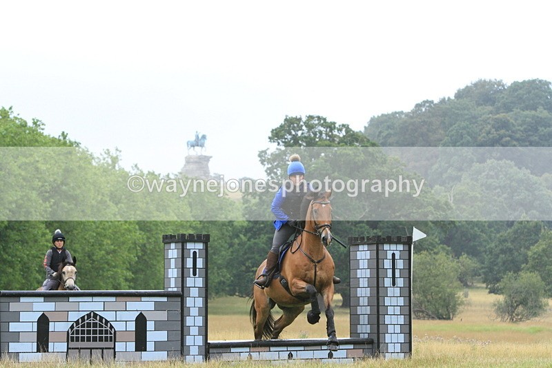 IMF_1585 - Time at Castle Jump 09:18 to 10:15