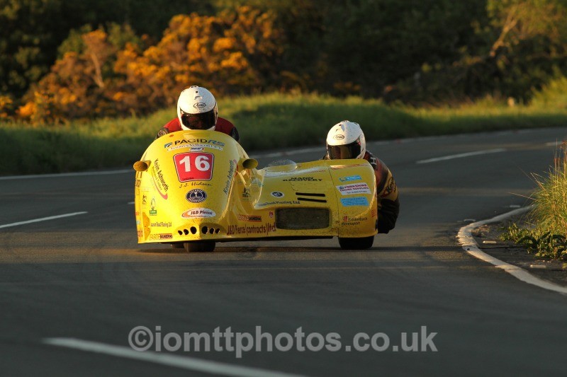 Gordon Shand / Phil Hyde Shand F2 / Kevin Ashworth Machined Timber - Monday Practice - Sidecars