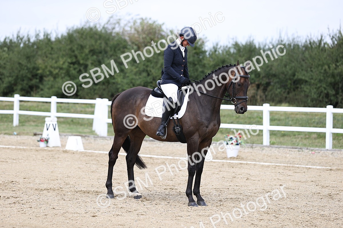 SBM_016891 - Class 14 Novice 23 - 11.53-12.56