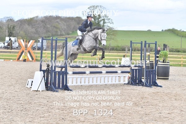 BPP_1324 - CLASS 15 SAT Senior BritiNovice/ 90cm Open