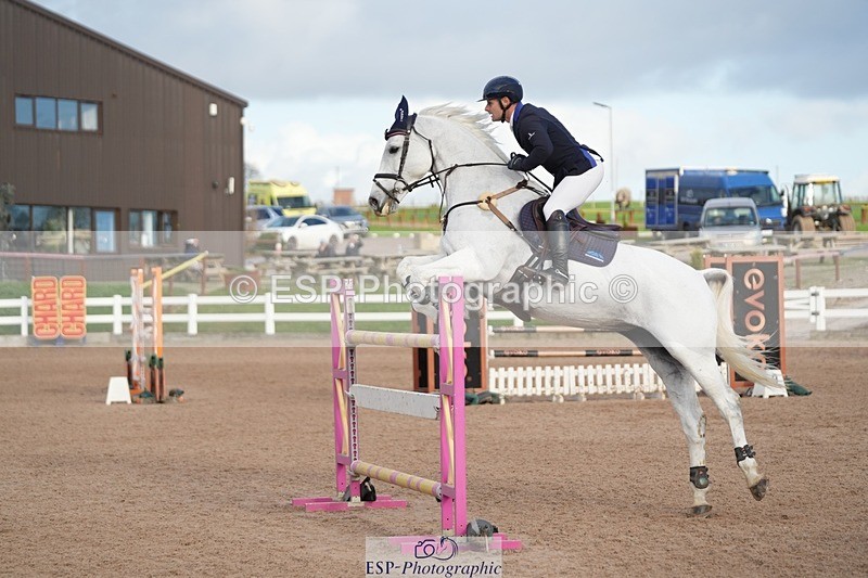 251108-143737-02890 - Cls 16 Snr 1.30m and 1.40m