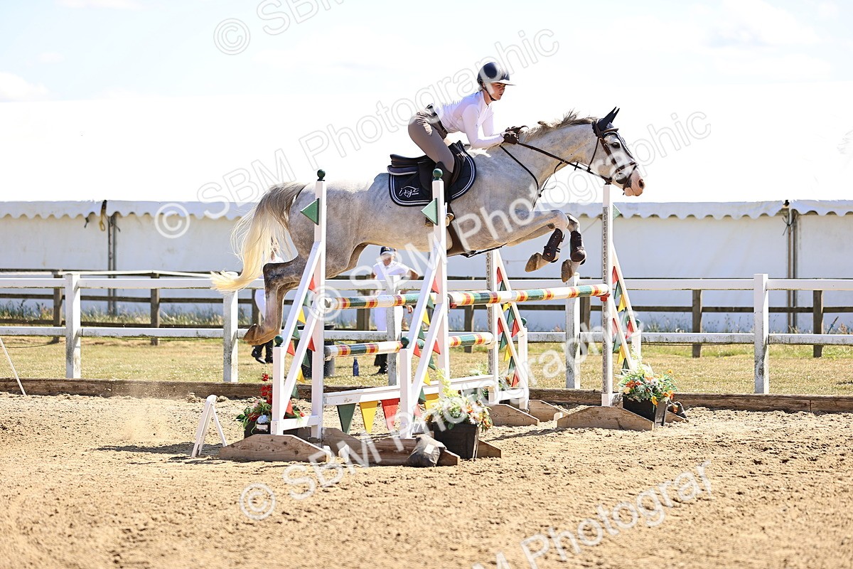 SBM_015049 - Class 16 - Senior foxhunter - 1.20m Open