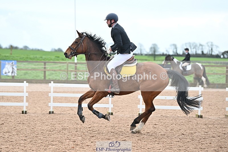 231203A-110523-00724 - Cls 16+17 Club and Schools 80cm