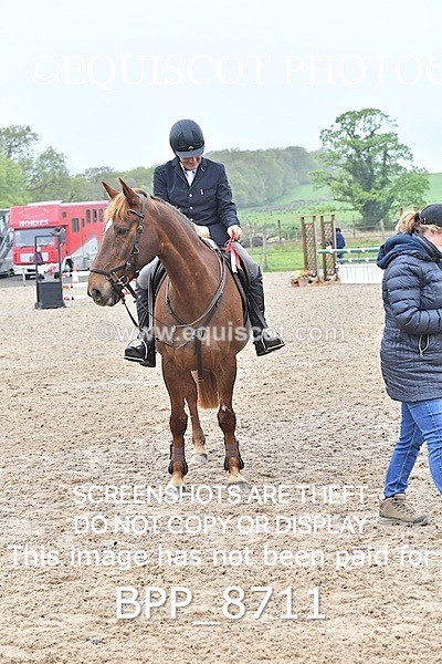 BPP_8711 - CLASS 24 SUN Senior BritiNovice/ 90cm Open