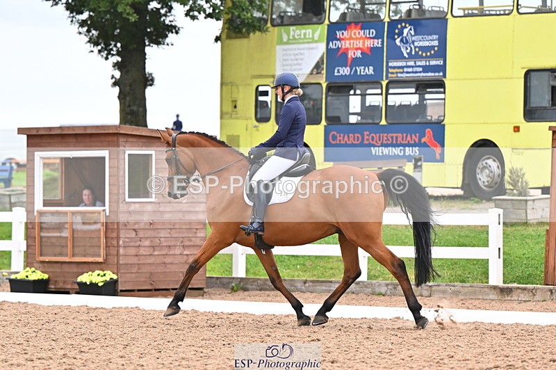 240817A-154445-10349 - 316-Hannah.Drinkwater-Sonnetti