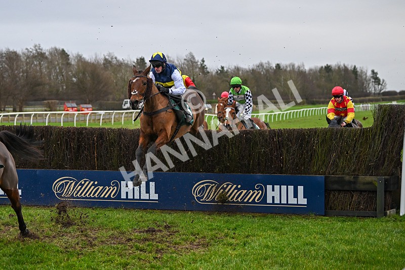 110124-Race 5-Track And Trace-2712 - Race 5