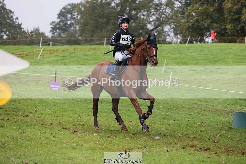 231021-104704-14012 - 643-MIH.TOPGUN-Ellie.Nicholson-SC+XC