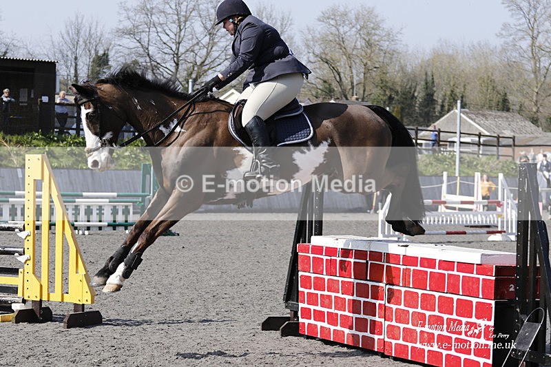 _EST2104 - Bourne Valley Riding Club Winter Showjumping 27/03/22