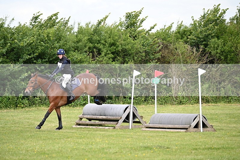 WJ6_3564 - Class 5 80cm Pairs