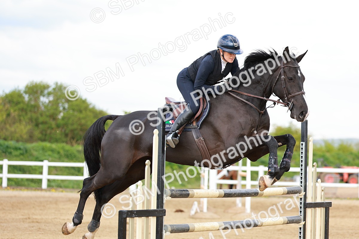 SBM_002661 - Class 5 - Senior Foxhunter - 1.20m