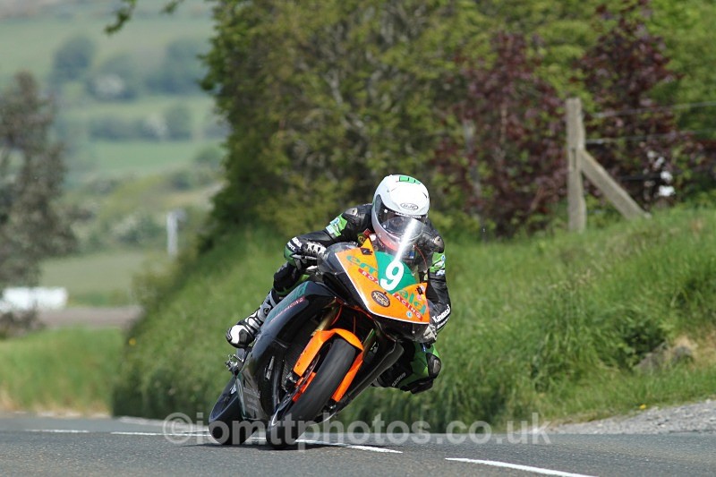 Connor Behan - Bennetts.co.uk Lightweight TT