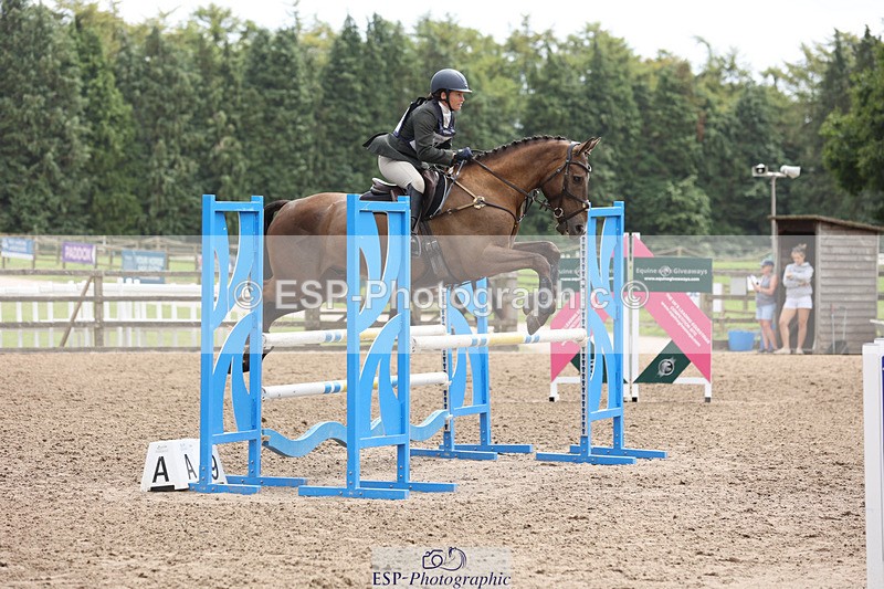 240804-122322-13170 - 505-Kate_Jupp-TEMPLEBREADYS_ROYAL_SPIRIT