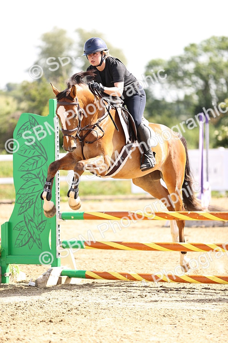 SBM_003608 - Class 8 - Clear Round