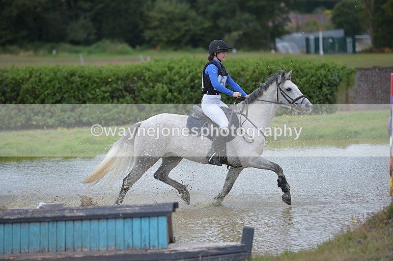 NGP_2585 - XC Time 11:37 to 11:57