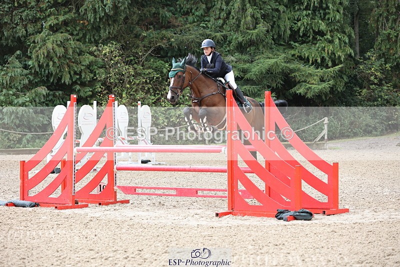 250831A-120749-10107 - Cls 42 Snr 1m Grand Prix