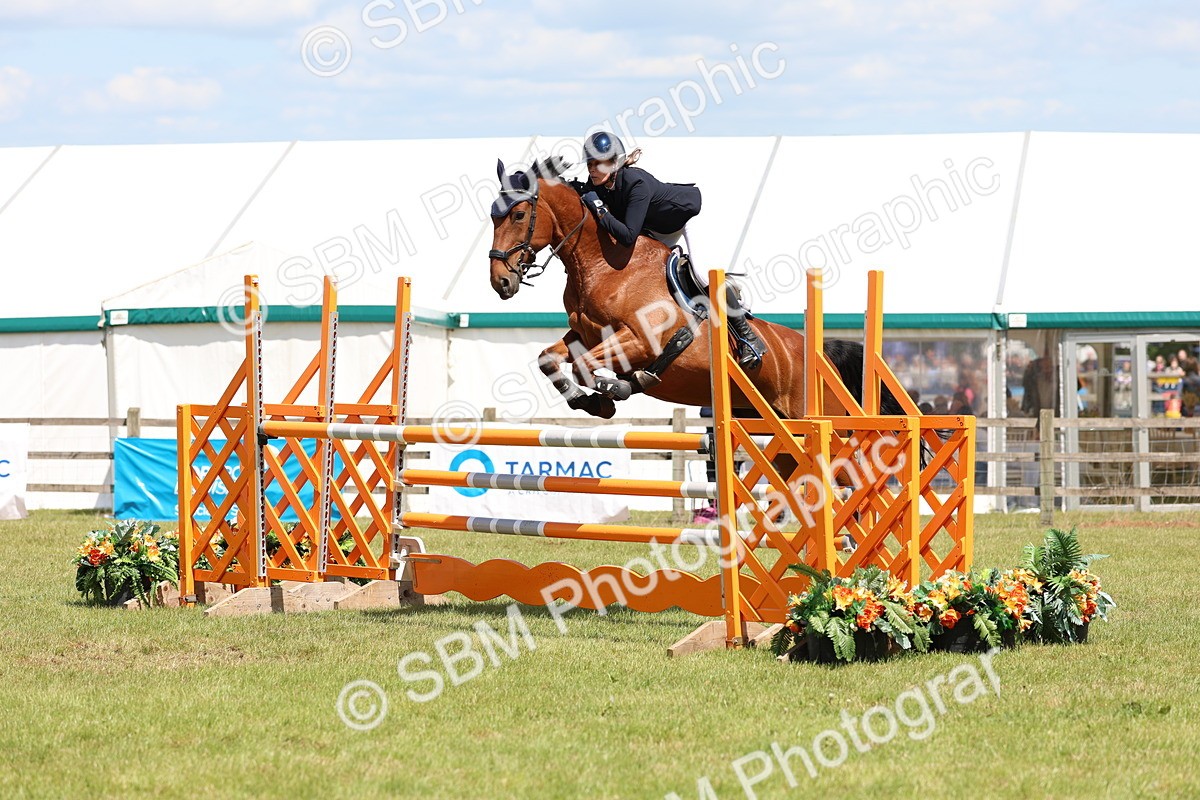 SBM_15621 - Class 207 - Senior 1.15m Open