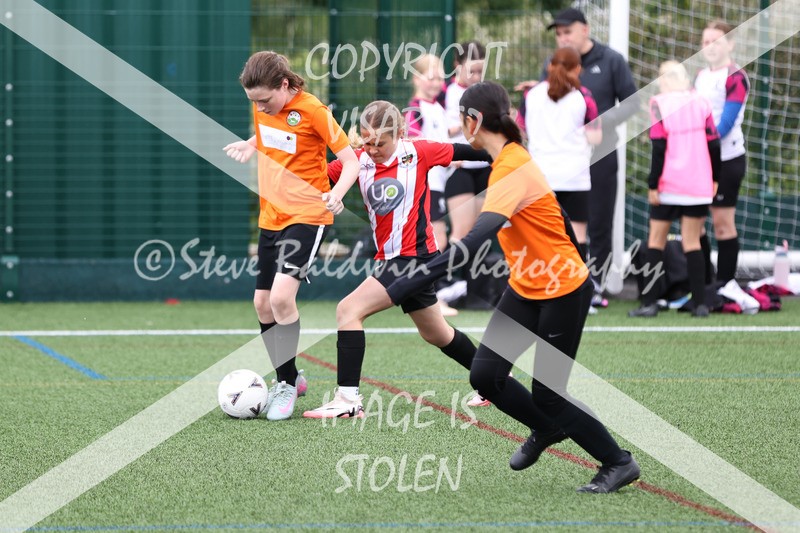 1DX31460 - Sat 6th U12 Girls