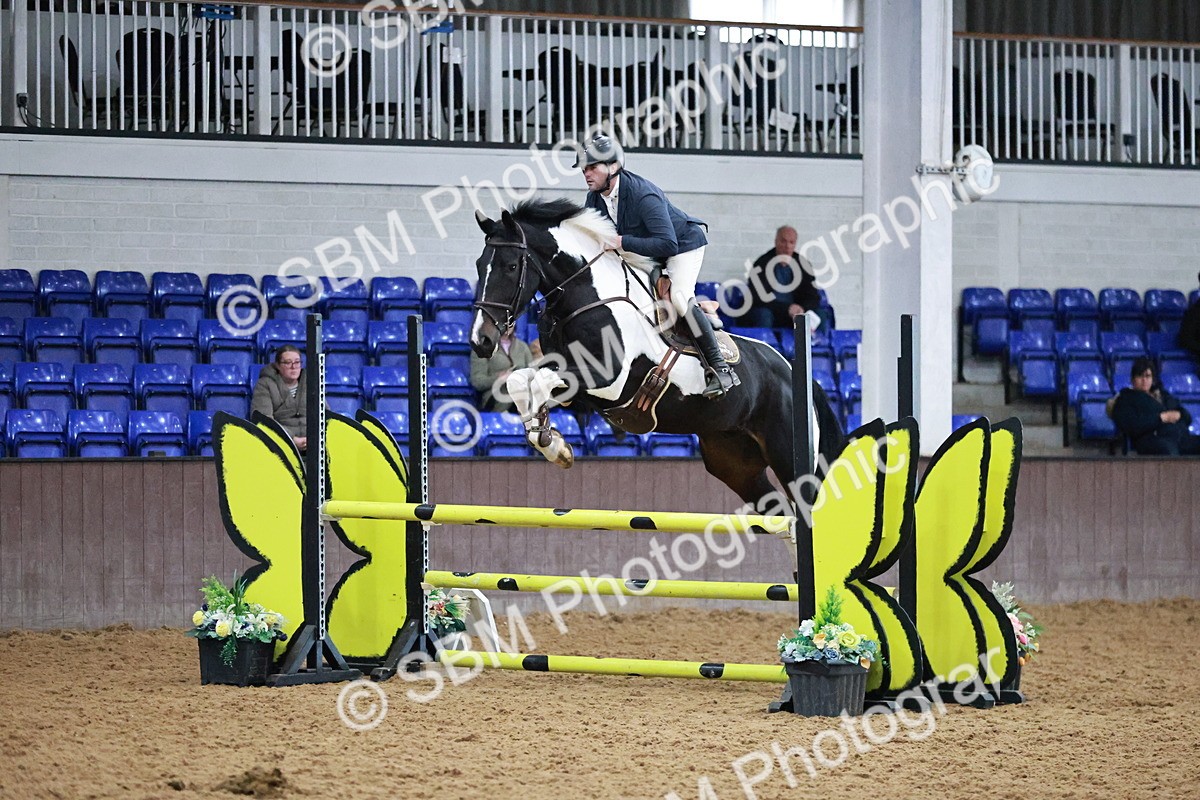 SBM_000987 - Class 3 - Senior Discovery 1.00m
