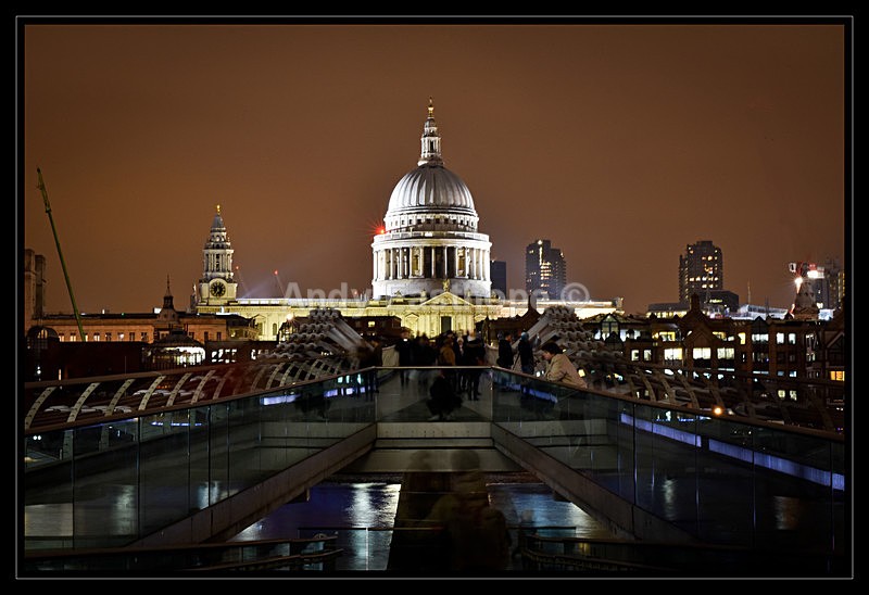 London 2018 LR-29a - London Town by Night  (and a bit of day!)