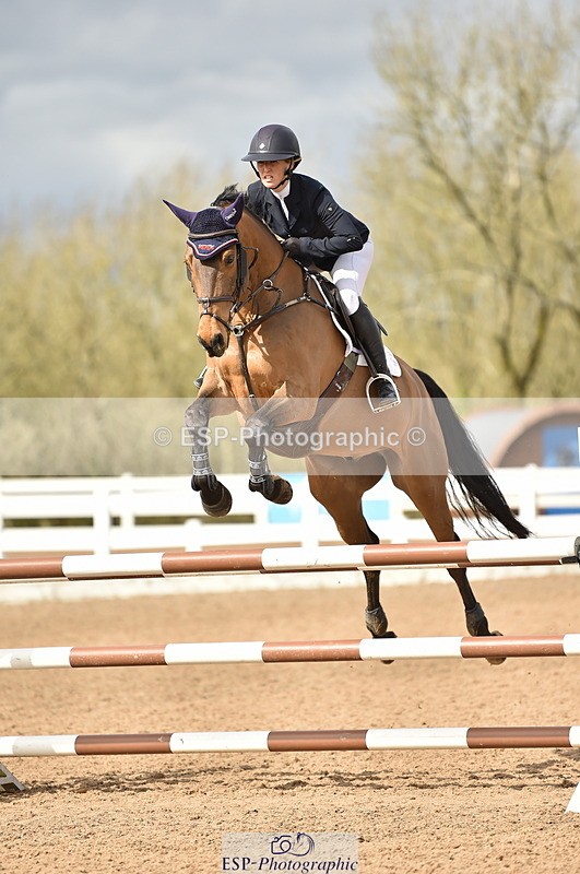 240403A-150234-00862 - Cls 5 Foxhunter and 1.20m Open