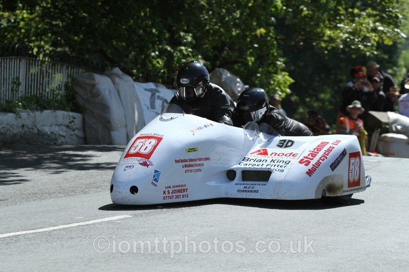 IMG_2699 - Sidecar Race 2 - TT 2013