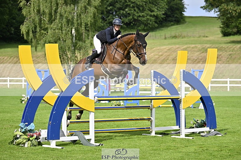 250613A-100440-00266 - Cls 1 Snr Newcomers and 1.10m Open