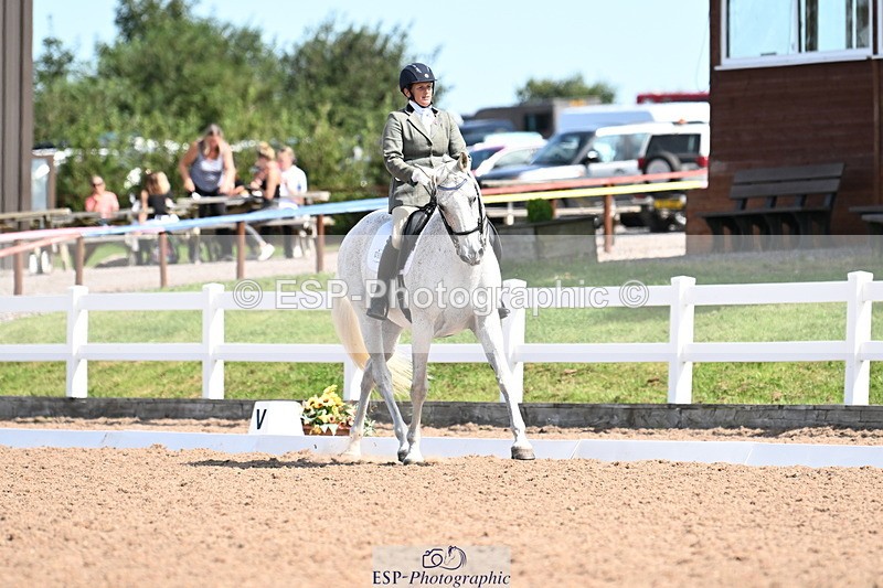 240816A-120440-04819 - 286-Alison.Zuend-Il.Danubio